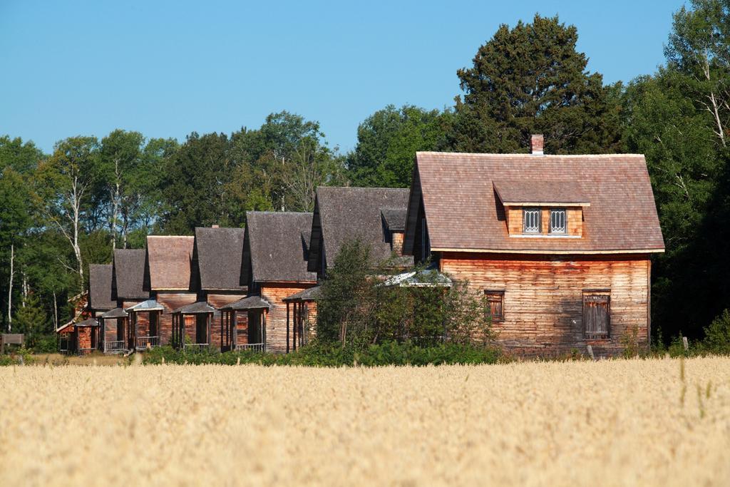 צ'מבורד Village Historique De Val-Jalbert מראה חיצוני תמונה